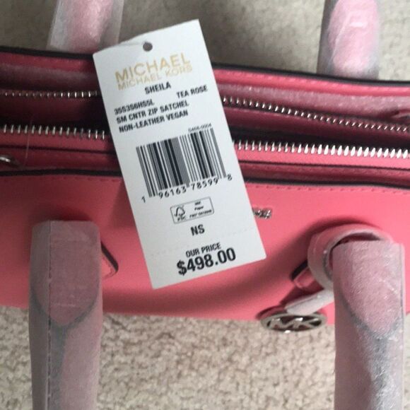 Michael Kors Sheila Small Satchel Shoulder Bag Handbag Purse Messenger NWT - Picture 5 of 5